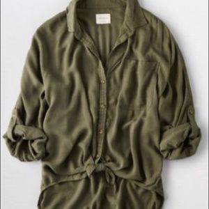 New with Tag! American Eagle Shirt!